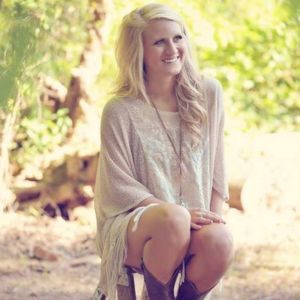 Meet your Posher, Emma nichole